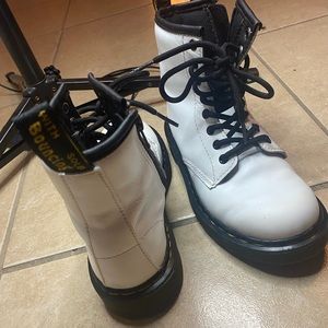Dr Marteens kid’s boot girls size 13